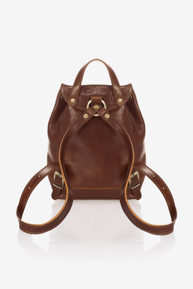 Sac à dos cuir femme multi-poches à rabat - L'Apulienne