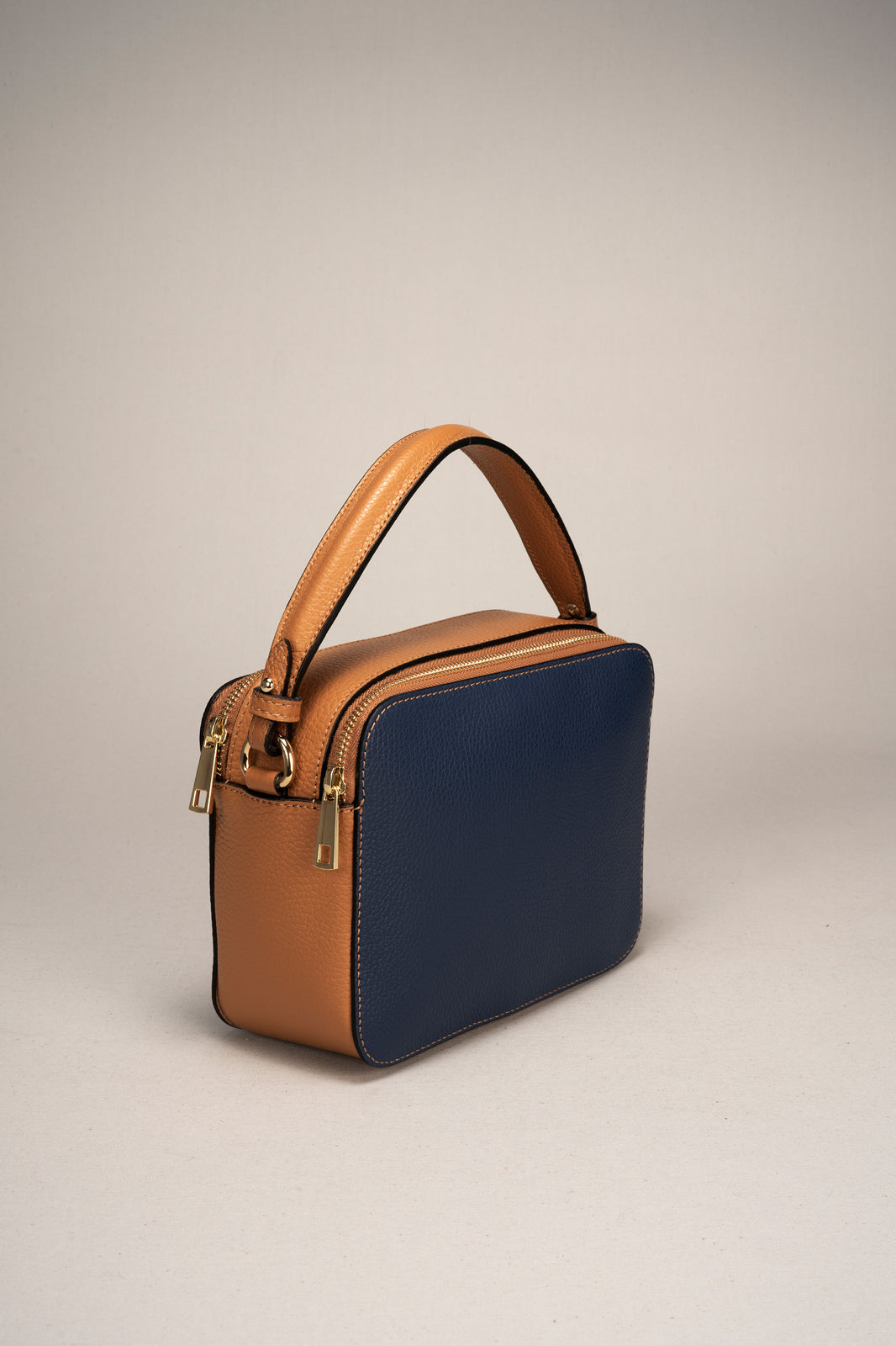 Sac à main La Modène - cuir dollaro, Made in Italy - Bleu jean / Cognac