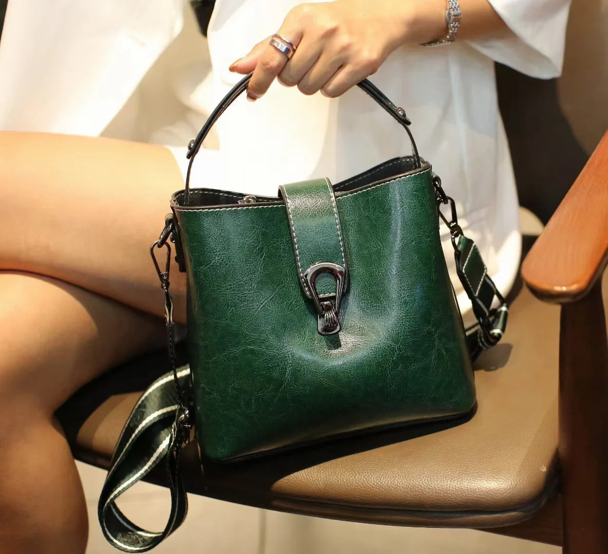Sac seau La Cirée - cuir ciré